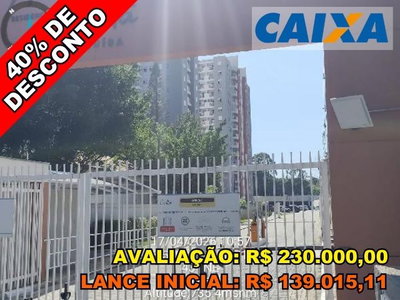 Apartamento com 2 quartos e vaga de garagem em Carapicuíba