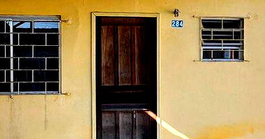 Terreno com Casa em Guaratuba - Oportunidade Única!