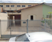 Casa Padrão Ocupada em São José dos Campos