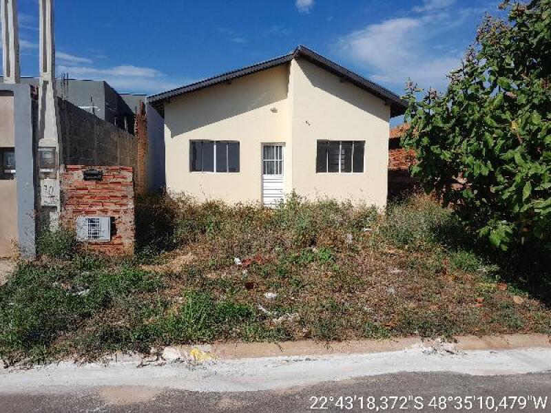Casa com 2 quartos em São Manuel/SP