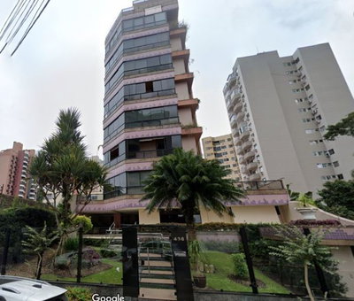 Cobertura Duplex 449m² com 4 Vagas em Blumenau