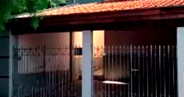 Casa Ocupada com 180m² de Terreno e 152,99m² Construídos