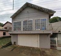 Casa ocupada com 2 quartos e 30,75 m² construídos