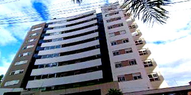 Apartamento com 169m² construídos, 3 quartos, 2 banheiros, 1 vaga, ocupado