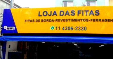 Prédio Residencial com Super Loja Térrea e 6 Quartos