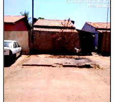 Casa com 60,48m² construída em terreno de 130m², desocupada