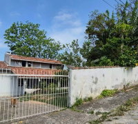 Terreno com Residência Ocupada em São José/SC