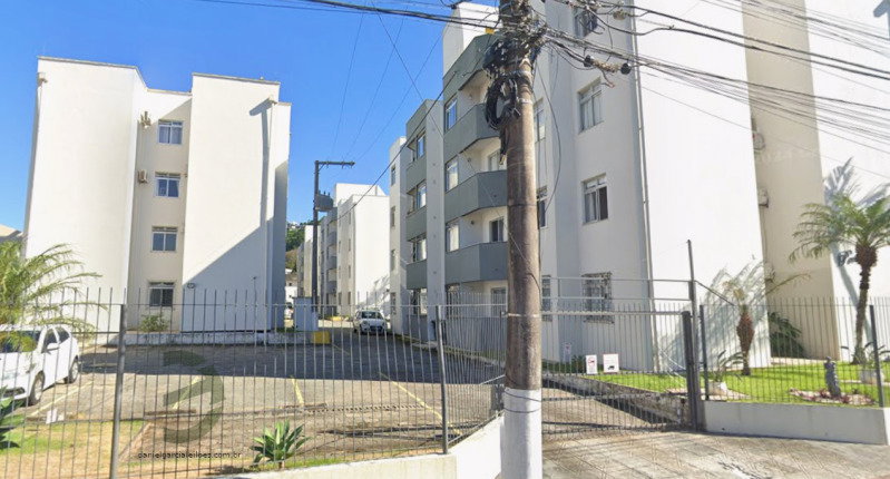 Apartamento com 62,83m² privativos em São José/SC