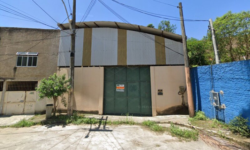 Galpão Comercial de 360m² no Jardim Primavera, Duque de Caxias