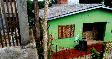 Casa com 187m² construída, ocupada, em Viamão - RS