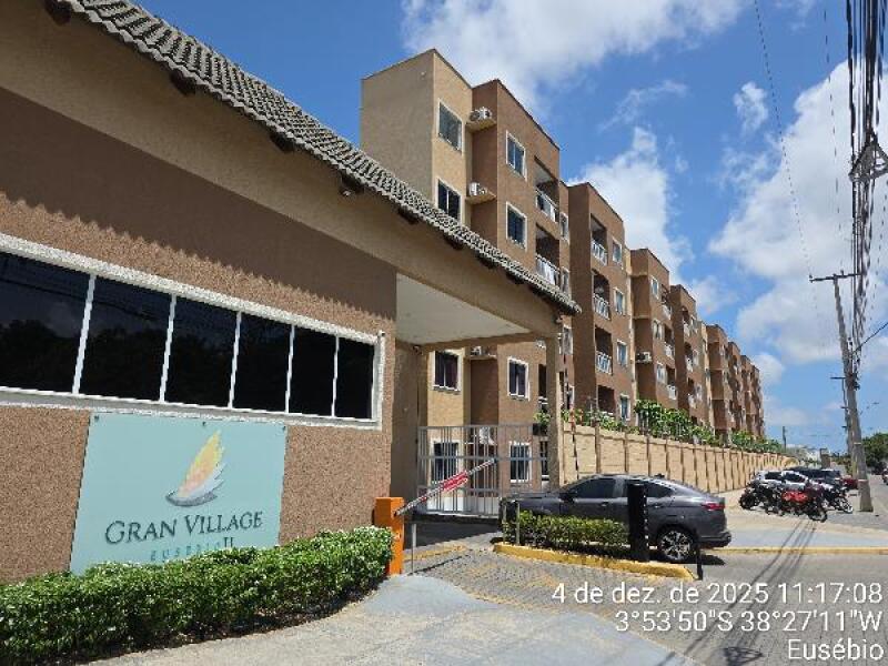 Apartamento com 2 quartos em Eusébio
