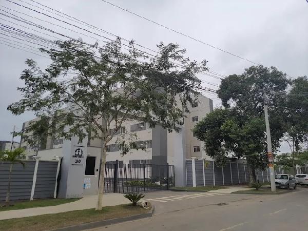 Apartamento 2 Quartos com Vaga em Santa Cruz