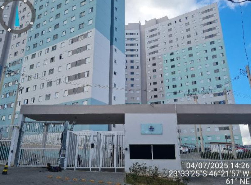 Apartamento com 2 quartos em Ferraz de Vasconcelos