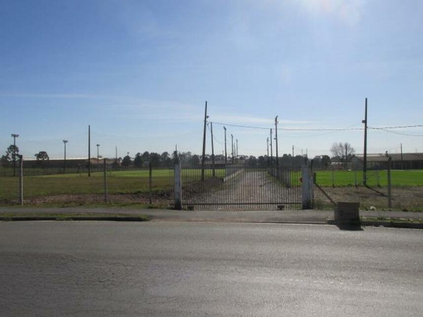 Terreno com benfeitorias, 69.392,18m²