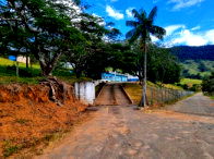 Instalações para Produção de Laticínios com Terreno Amplo