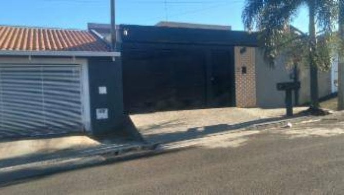 Casa em Marília com 2 quartos e 85m²