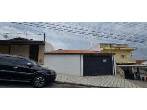 Casa em Taubaté com 146m² de área construída