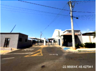 Apartamento com 2 quartos em Botucatu/SP