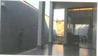 Casa residencial alto padrão com 1 quarto, 1 banheiro e área construída 93m²