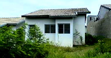 Casa com 44,98m² privativos e 200m² de terreno