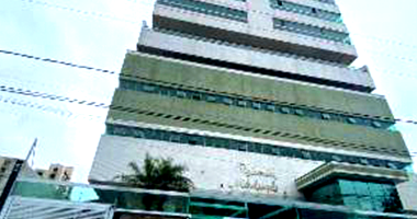 Apartamento espaçoso de 207m² com 1 vaga, ocupado, ideal para reformas