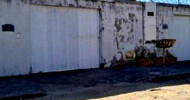 Casa com 2 quartos, 2 banheiros, 81m² área privativa, 1 vaga
