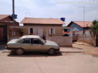 Casa com 2 Quartos e Terreno de 300m² em Cocalzinho de Goiás