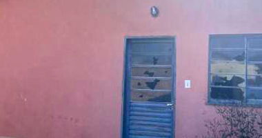 Casa 2 quartos, 1 banheiro, 1 vaga, 40.83m² construída, desocupada