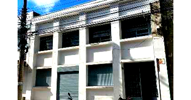 Prédio Comercial de Dois Pavimentos no Centro de Rio Grande/RS