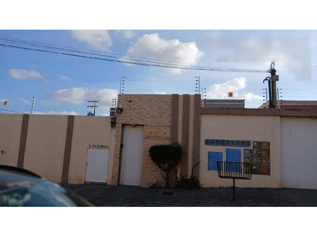Apartamento com 2 quartos em Caucaia/CE
