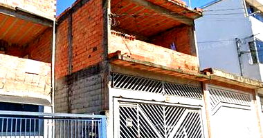 Sobrado com 3 Quartos e 3 Banheiros em Embu das Artes