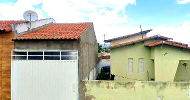 Casa aconchegante com 2 quartos e 2 banheiros, 65,88 m² construídos