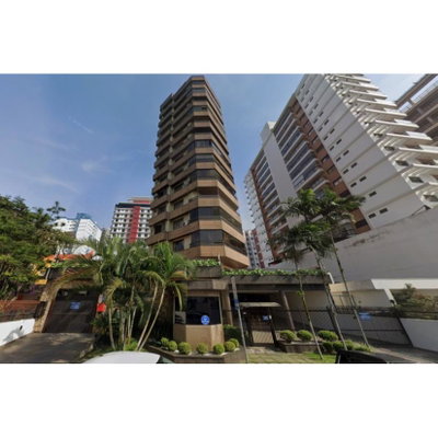 Apartamento de 317m² com 3 vagas no Centro de Itajaí