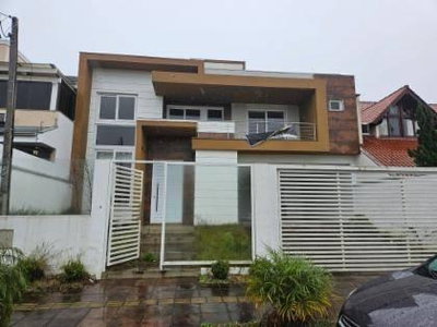 Casa 228m² com Terreno 300m² em Marechal Rondon - Canoas/RS