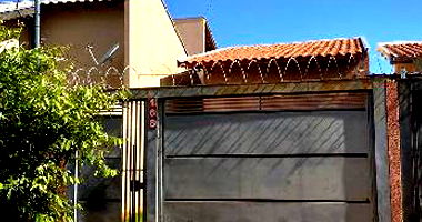 Casa 2 quartos, 59.83m² construída, terreno 360m², desocupada