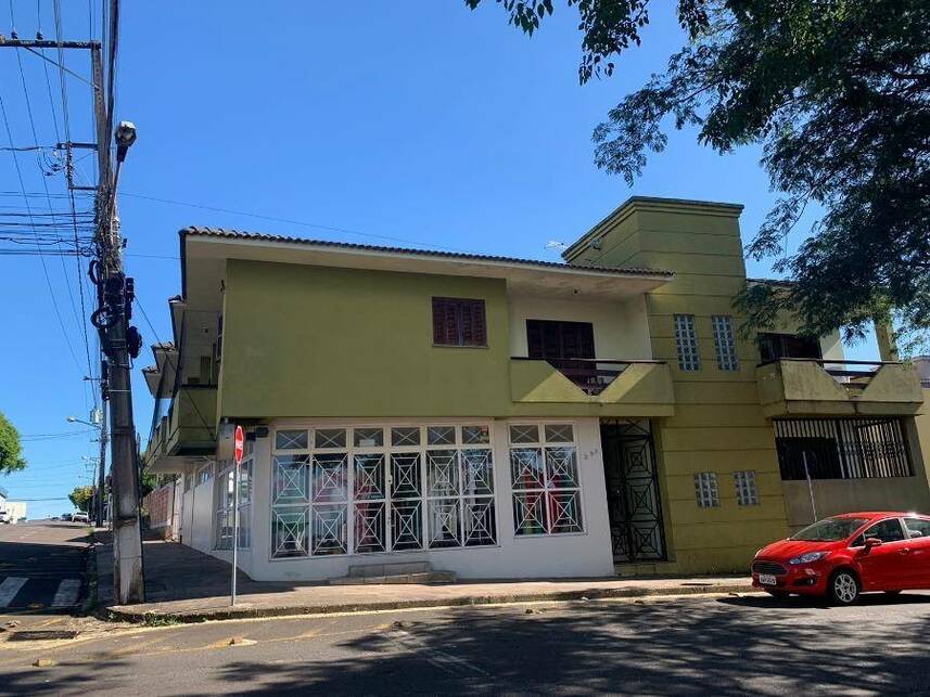 Apartamento Ocupado com Varanda em Vera Cruz - Passo Fundo