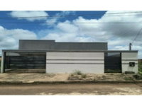 Casa no Loteamento Imperial Eco Park com 200m² de terreno
