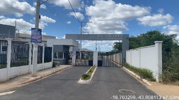 Apartamento com 2 Quartos e 1 Vaga em Jardim Primavera