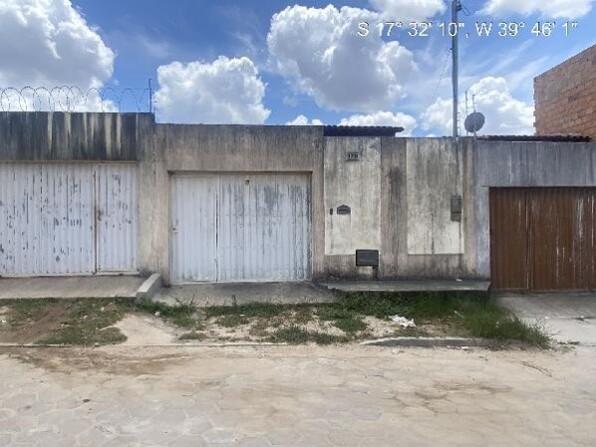 Casa com 2 quartos, 1 banheiro, 60m² área construída, 1 vaga