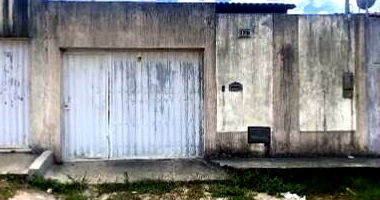 Casa com 2 quartos, 1 banheiro, 60m² área construída, 1 vaga