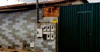 Casa com 2 Quartos em Luziânia - GO