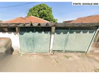 Casa de 2 Quartos com 124,39m² e Garagem