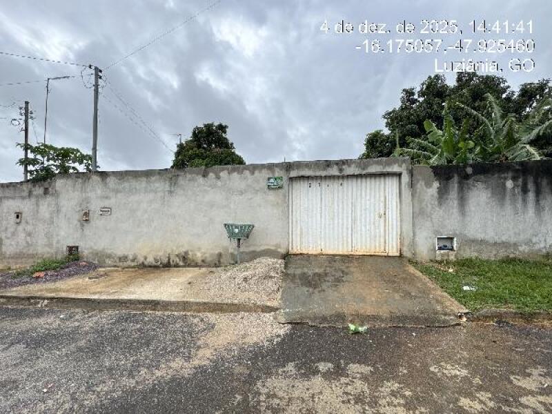 Casa com 2 quartos em Luziânia