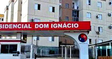 Apartamento com 2 Quartos em Santa Maria