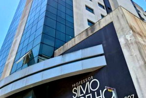 Vaga dupla coberta 24m² - Centro Empresarial Professor Sílvio Coelho - Florianópolis/SC