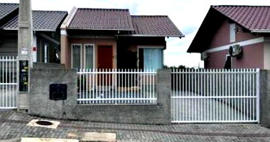 Casa Ocupada em Indaial/SC com 41,60m² de Área Construída