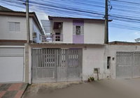 Casa com 3 Suítes, Closet e 2 Vagas, 109m²