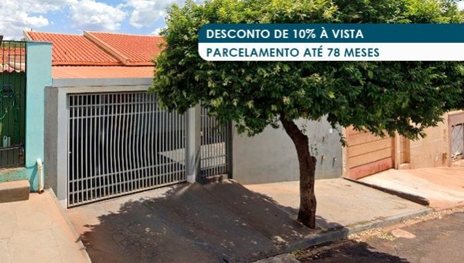 Casa em Ourinhos com 64m² no Jardim Flórida