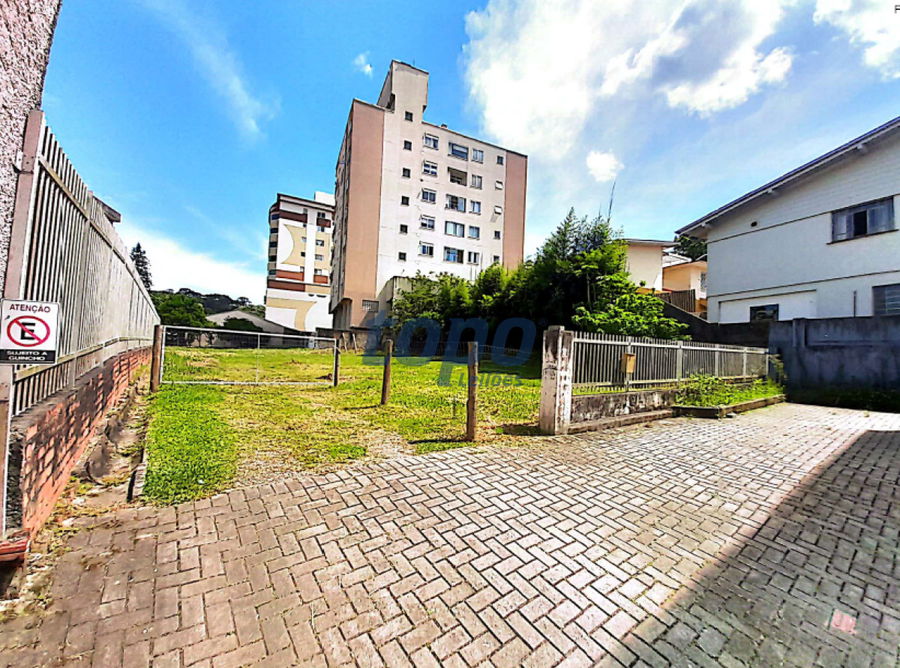 Terreno Urbano de 702,53m² na Rua Benjamin Constant - Centro