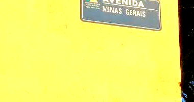 Casa na Avenida Minas Gerais - Oportunidade Única!